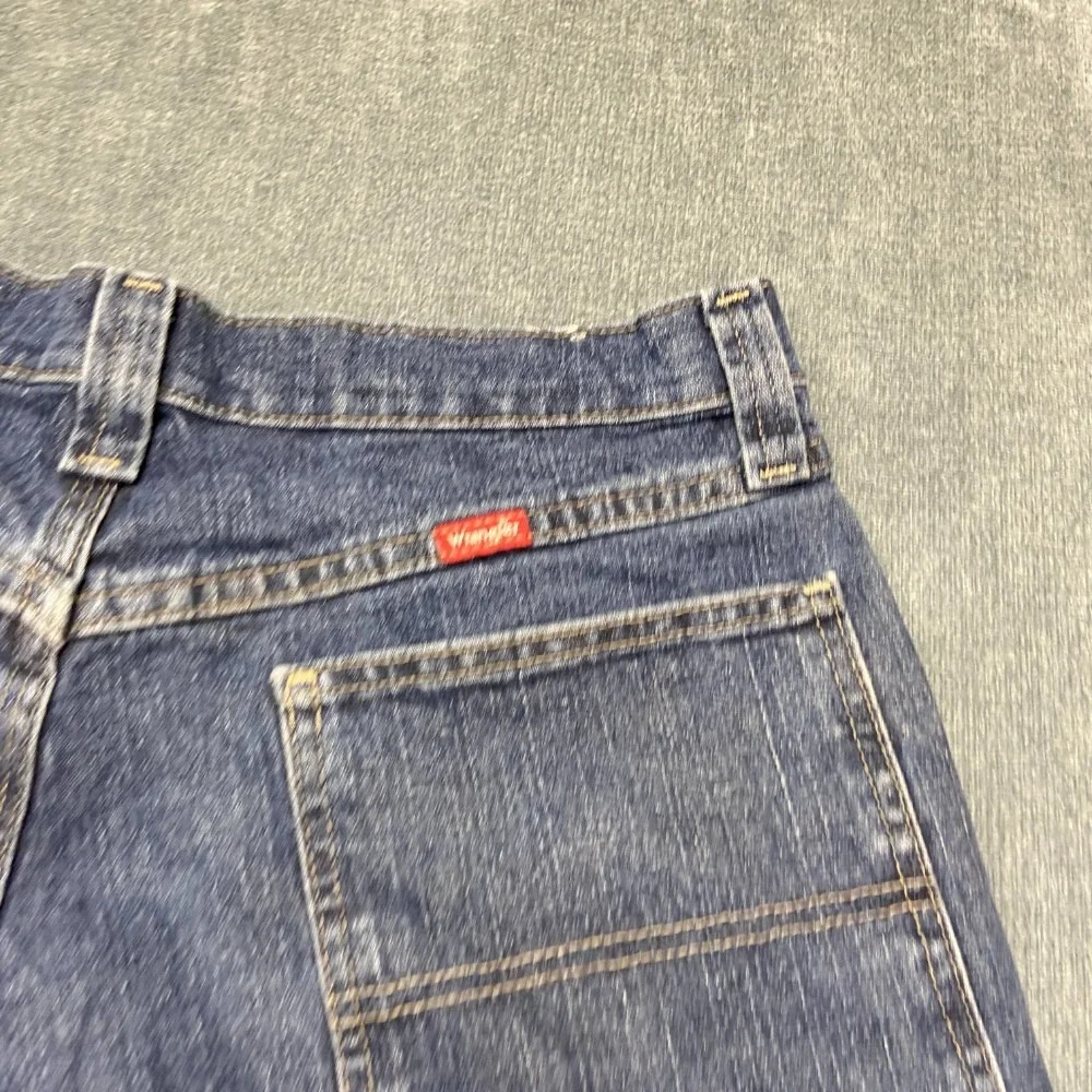 Wrangler Carpenter Shorts Men 32 Blue Denim Stretch Utility Workwear Hammer Loop